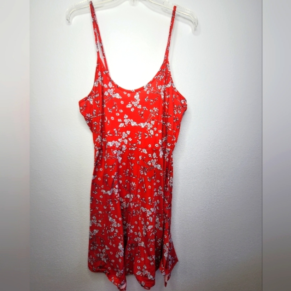 Large Spaghetti Strap Dress Red W White Flowers Acevog NWOT